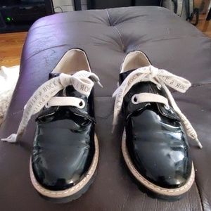 Kids shoes